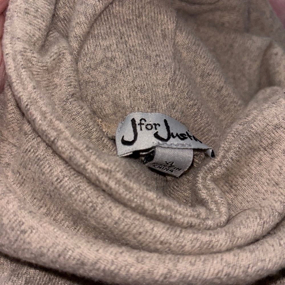 J for Justify Taupe Knit Accessory